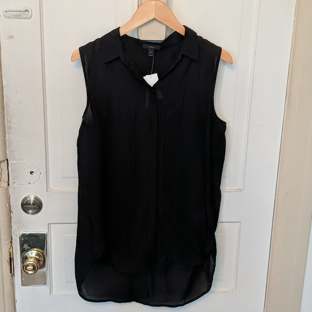 Silk sleeveless button up